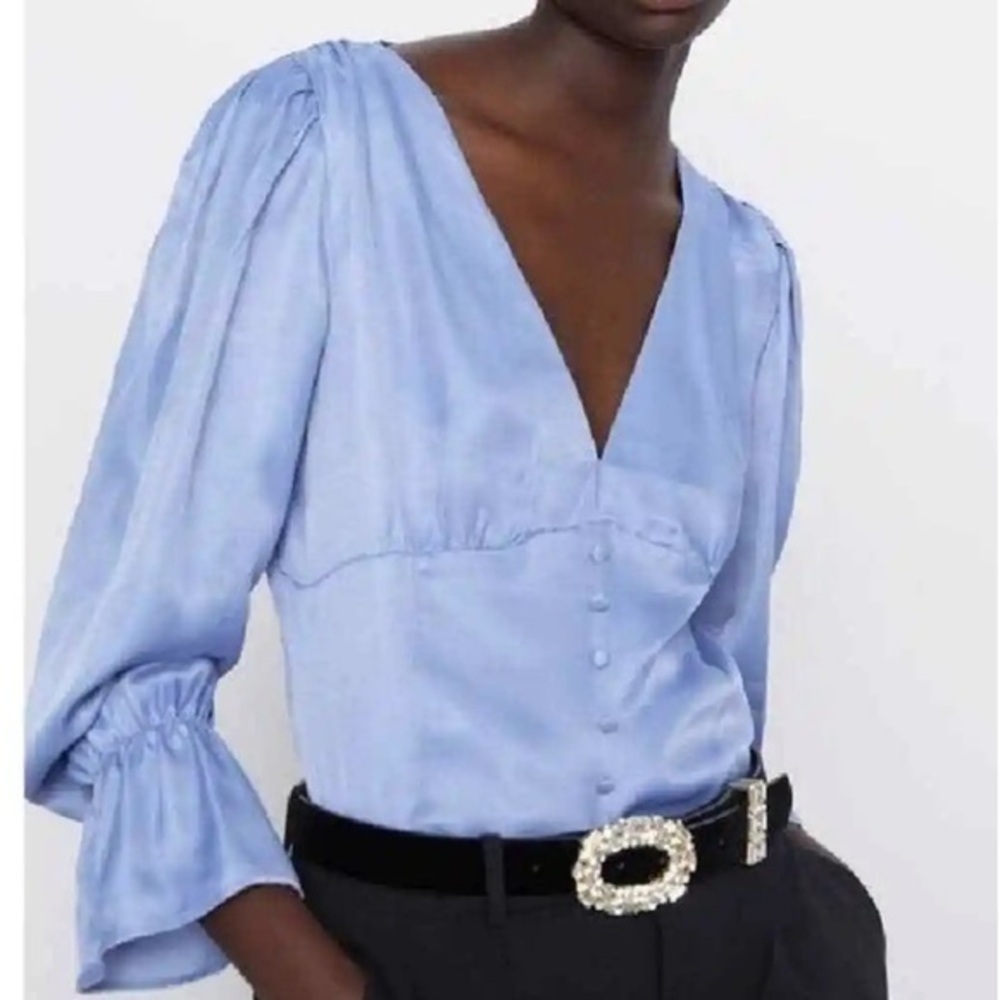 Zara silky satin feel V-neck puff sleeve blouse in light blue, size M, NWOT
